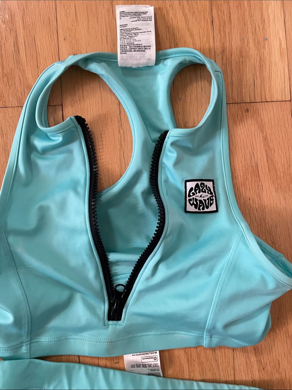 H&M women’s Aqua Two-Piece Swim Bikini with Front Zip Tank size XS - Picture 4 of 6